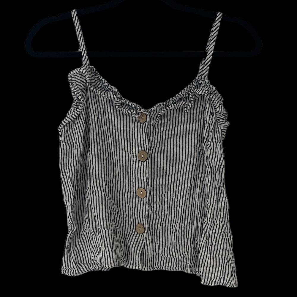 Small Women’s cropped tank